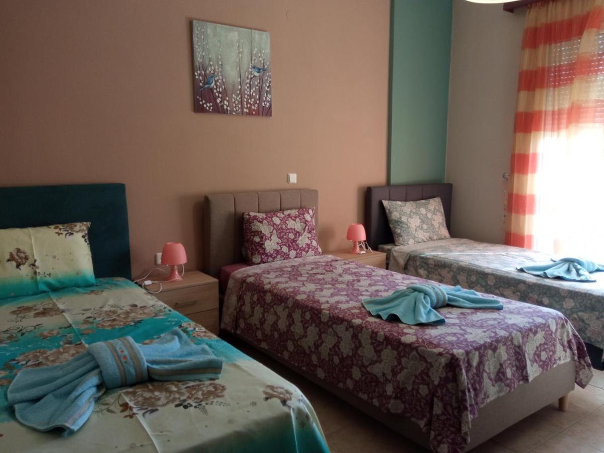 Teo'S House 3 Apartment Калампака Екстериор снимка